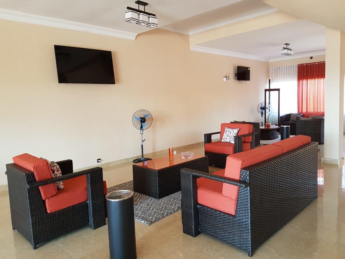 Select Hotel Morondava Exterior foto